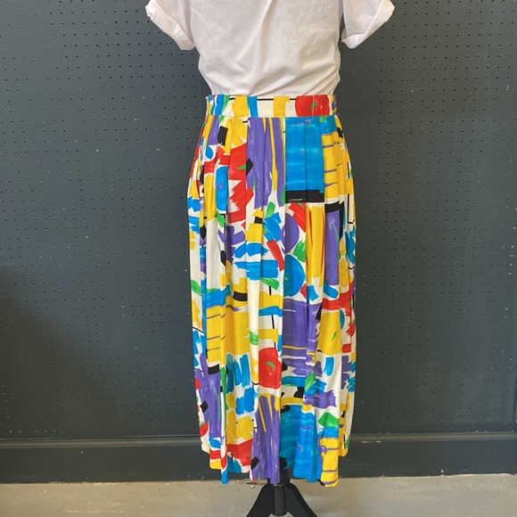 Vintage Leslie Fay bright abstract pleated skirt - Picture 4 of 4